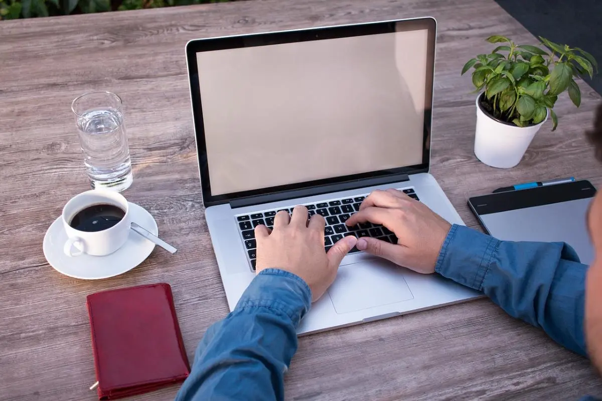 Computer programming and software blog seanomos